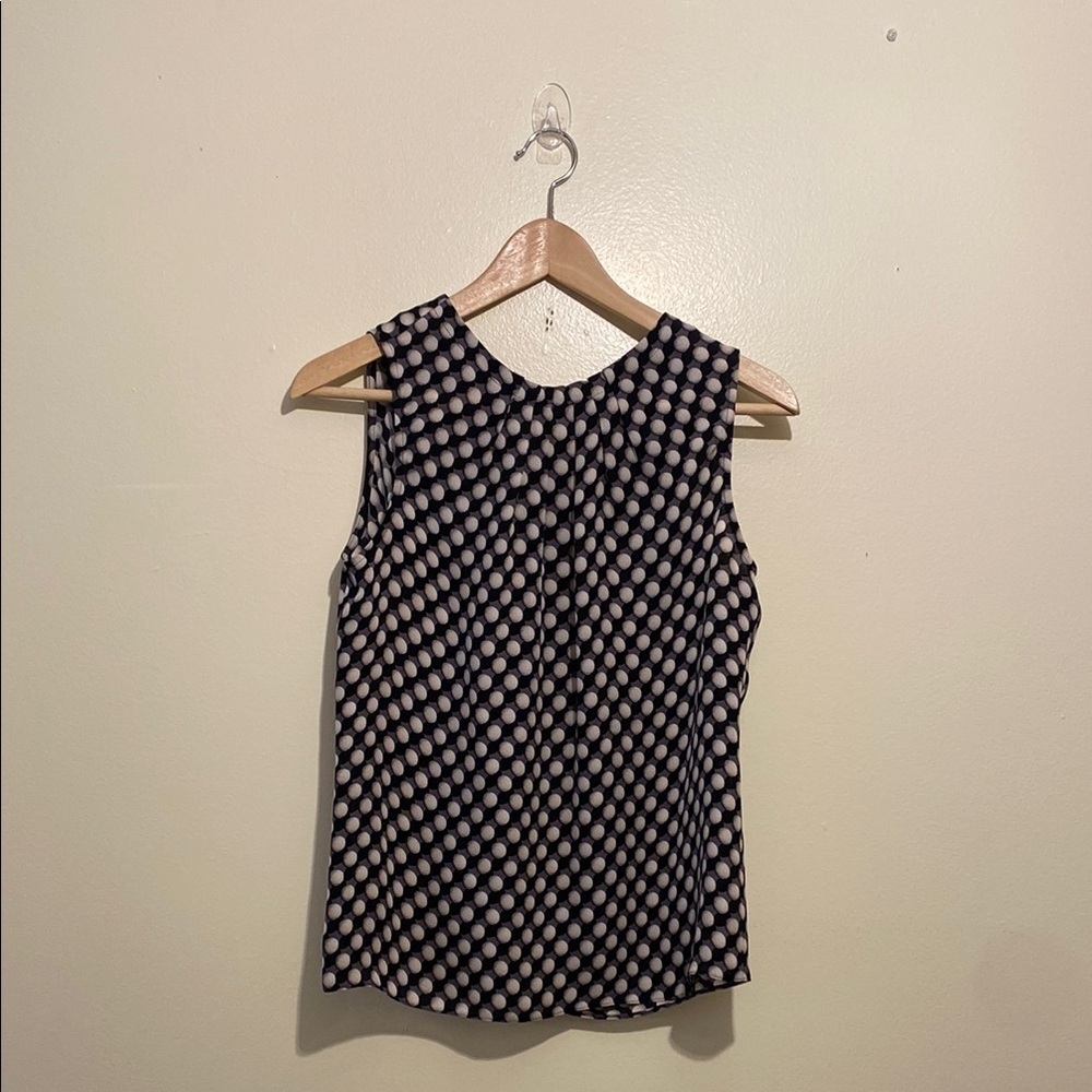 ECCOCI SILK BLOUSE TOP . Size 2